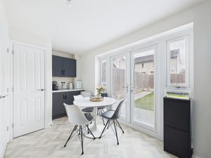 Kitchen- click for photo gallery